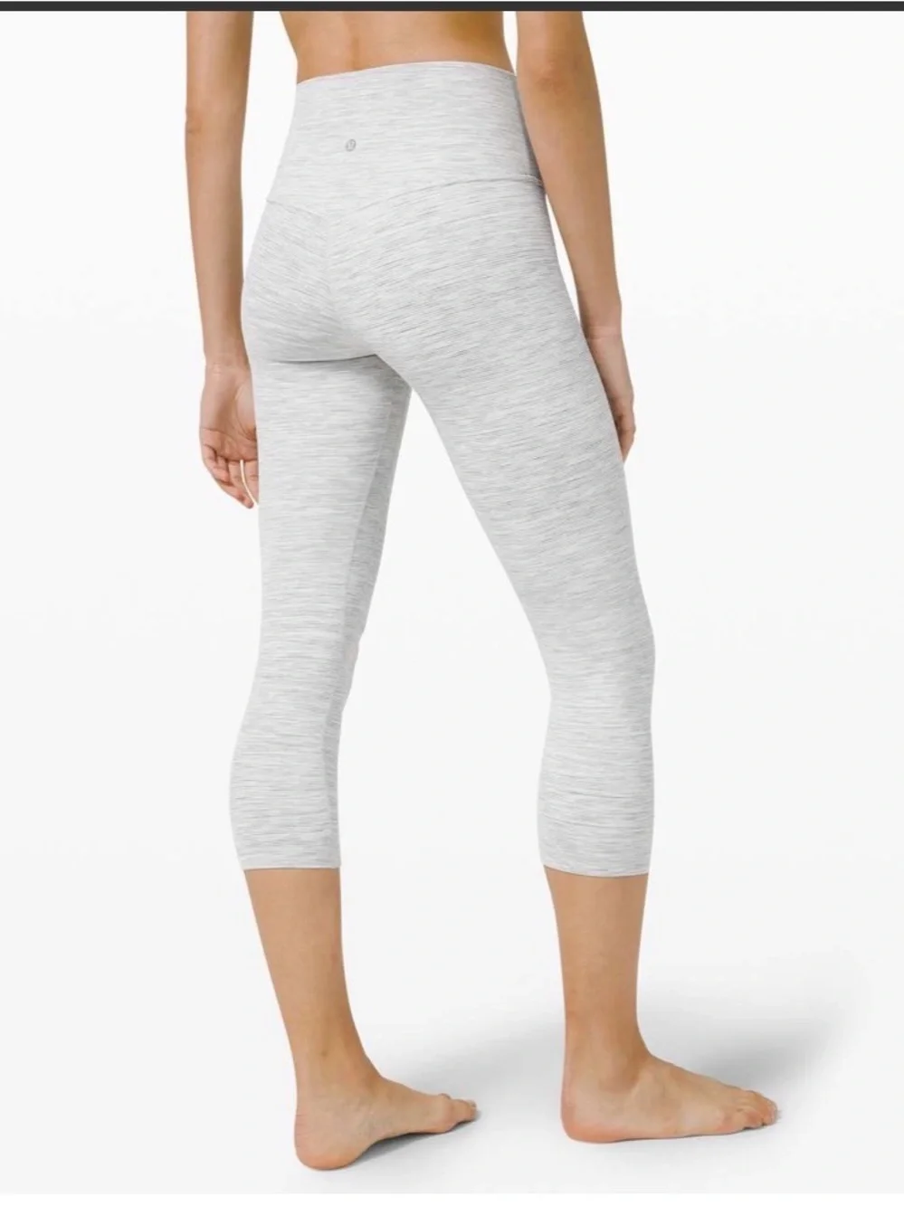 LULULEMON ATHLETICA ALIGN CROP!